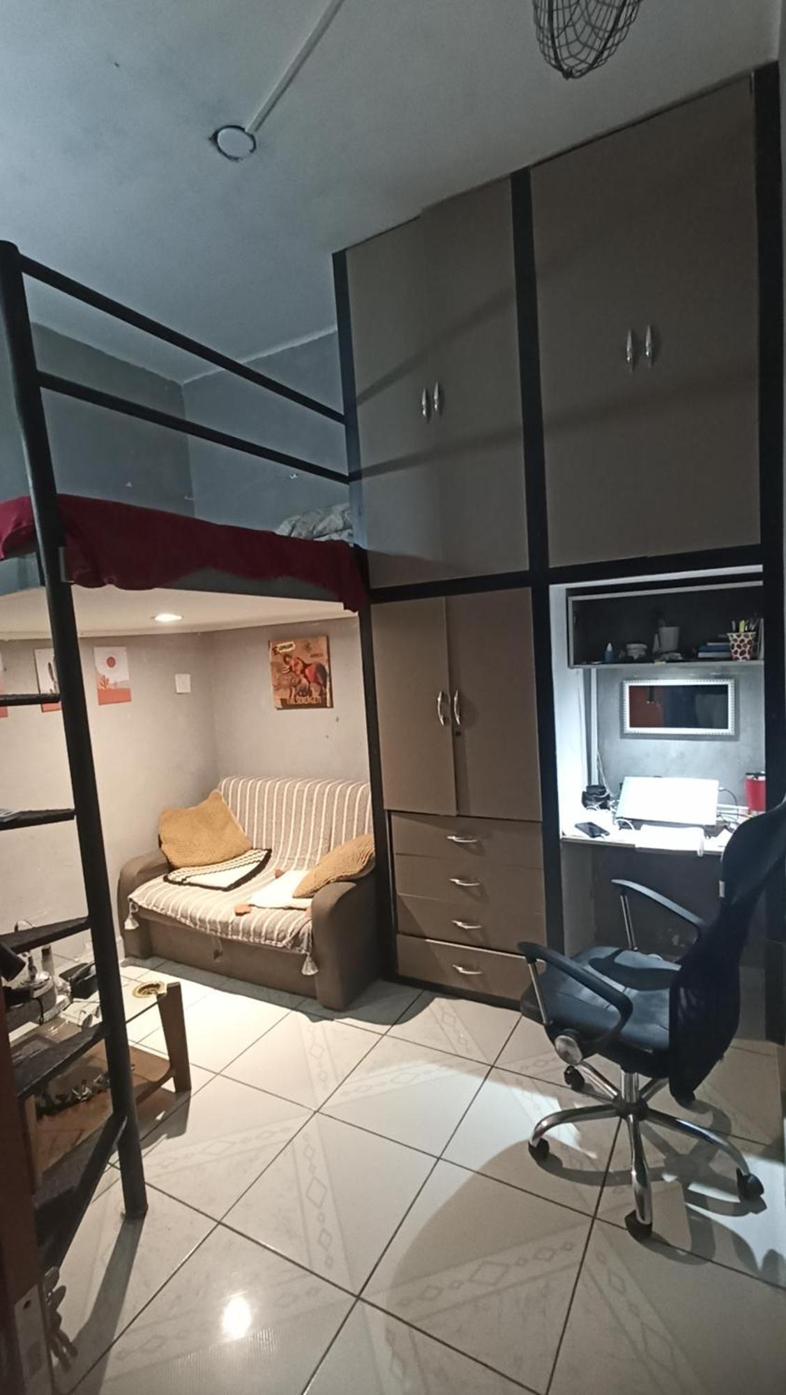 Casa Simples E Bem Localizada No Coracao Do Rio! Proximo Ao Metro Praca Onze! Apartamento Río de Janeiro